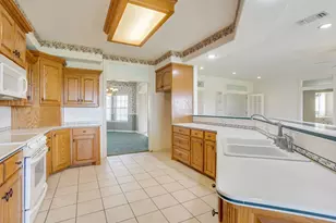 3508 Lakota Ct, Granbury, TX 76048 - Photo 9