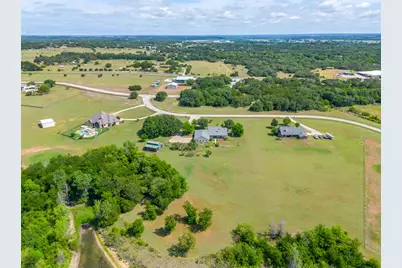 3508 Lakota Court, Granbury, TX 76048 - Photo 3