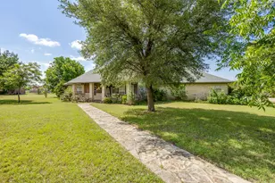 3508 Lakota Ct, Granbury, TX 76048 - Photo 5