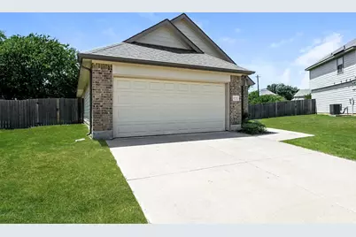 8220 Runner Oak, Fort Worth, TX 76123 - Photo 15