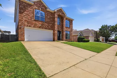 600 Prairie Gulch Drive, Fort Worth, TX 76140 - Photo 3