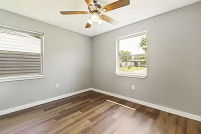 4862 Bedford Drive, Mesquite, TX 75150 - Photo 15