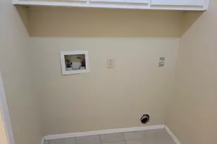 7721 Brandi Pl, North Richland Hills, TX 76182 - Photo 9