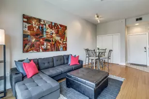 4605 Cedar Springs Rd, Dallas, TX 75219 - Photo 9