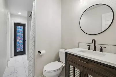 2121 Brentcove Drive, Grapevine, TX 76051 - Photo 11
