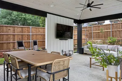 2121 Brentcove Drive, Grapevine, TX 76051 - Photo 25