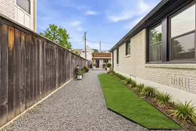 7022 Casa Loma Avenue, Dallas, TX 75214 - Photo 23