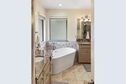 2412 Clublake Trail, McKinney, TX 75072 - Photo 11
