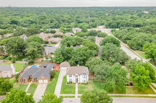 509 Aurora Dr, Euless, TX 76039 - Photo 39