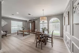 509 Aurora Dr, Euless, TX 76039 - Photo 5