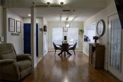 3707 Clover Hill Lane, Carrollton, TX 75007 - Photo 5