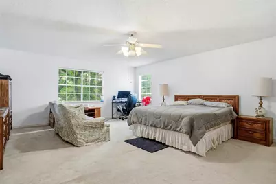 2105 Camelot Drive, Grapevine, TX 76051 - Photo 15