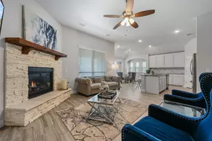 933 Vista Ln, DeSoto, TX 75115 - Photo 9