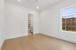 6402 Kenwood Ave, Dallas, TX 75214 - Photo 25