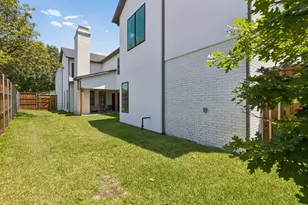 6402 Kenwood Ave, Dallas, TX 75214 - Photo 39