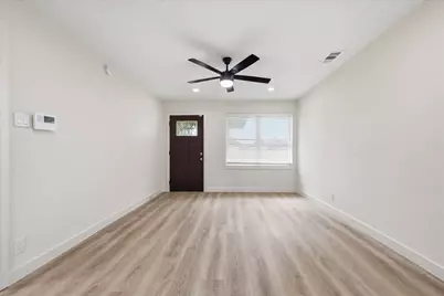 12135 Amsterdam Road, Farmers Branch, TX 75234 - Photo 5