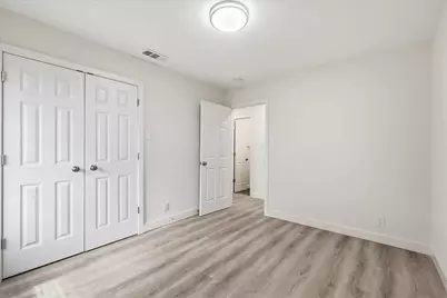 12135 Amsterdam Road, Farmers Branch, TX 75234 - Photo 15