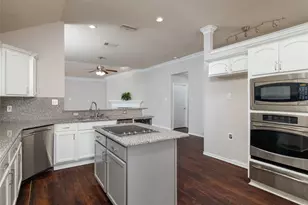 5029 Skymeadow Dr, Fort Worth, TX 76135 - Photo 11