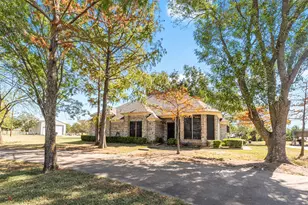 1199 Cedar Ln, Kaufman, TX 75142 - Photo 1