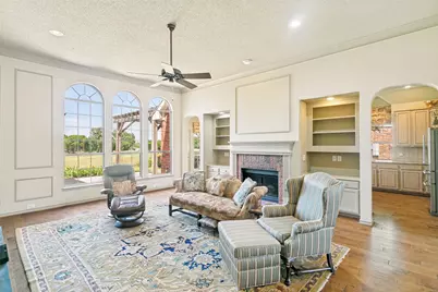 625 Palm Desert Drive, Garland, TX 75044 - Photo 9