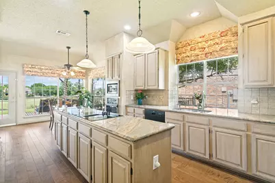 625 Palm Desert Drive, Garland, TX 75044 - Photo 13