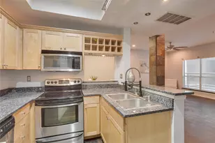 4104 N Hall St, Dallas, TX 75219 - Photo 13