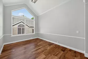 913 Chapel Dr, Denton, TX 76205 - Photo 11