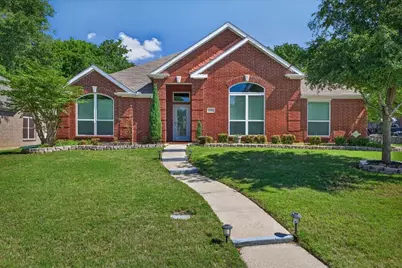 913 Chapel Drive, Denton, TX 76205 - Photo 1