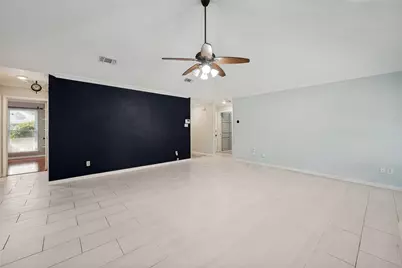 1808 Willow Vale Drive, Fort Worth, TX 76134 - Photo 9
