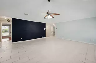 1808 Willow Vale Dr, Fort Worth, TX 76134 - Photo 9