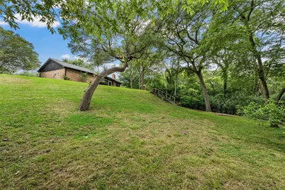 3241 Village Park Drive, Waco, TX 76708 - Photo 23