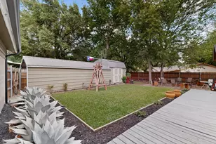 2238 Sussex Dr, Garland, TX 75041 - Photo 35