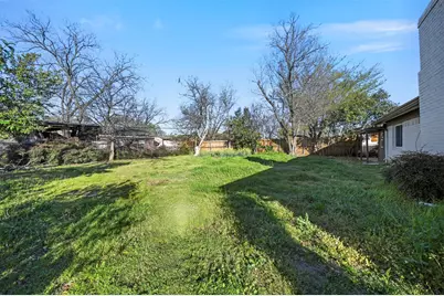 5421 Greenwood Way, North Richland Hills, TX 76180 - Photo 3