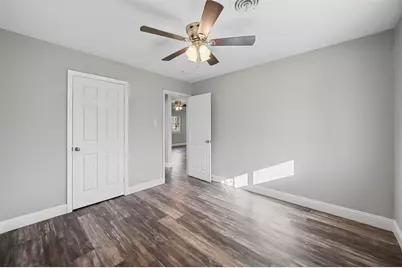 5421 Greenwood Way, North Richland Hills, TX 76180 - Photo 17