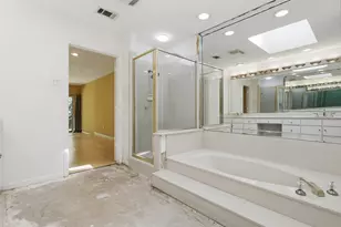 7211 Valley View Pl, Dallas, TX 75240 - Photo 39