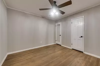 2711 Avon Street, Dallas, TX 75211 - Photo 9