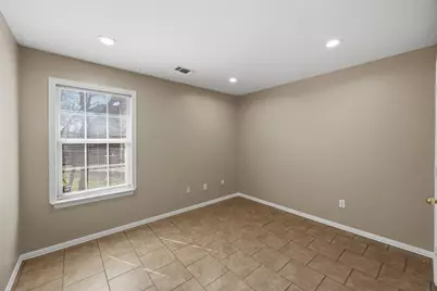 2803 Wayside Avenue, Fort Worth, TX 76110 - Photo 23