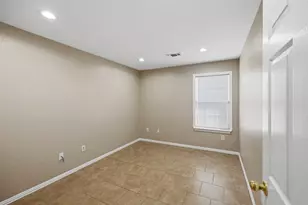 2803 Wayside Ave, Fort Worth, TX 76110 - Photo 19