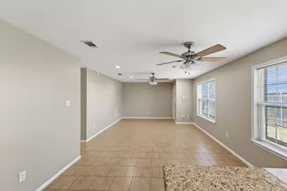 2803 Wayside Avenue, Fort Worth, TX 76110 - Photo 13