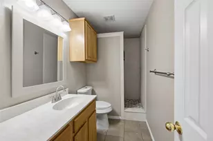 2803 Wayside Ave, Fort Worth, TX 76110 - Photo 25