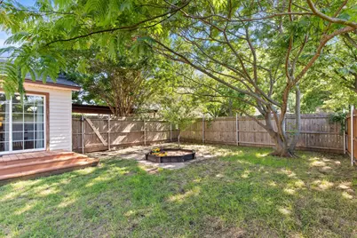 900 W Reeves, Decatur, TX 76234 - Photo 29