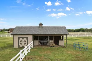 160 Steel Dust Dr, Red Oak, TX 75154 - Photo 35