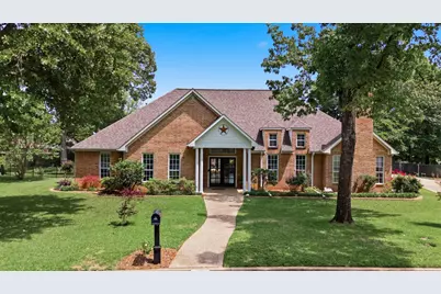 3811 Woods Boulevard, Tyler, TX 75707 - Photo 1