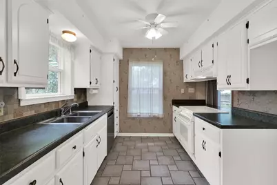 2009 Oak Creek Drive, Sherman, TX 75092 - Photo 11