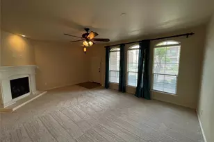 4240 Comanche Dr, Carrollton, TX 75010 - Photo 5