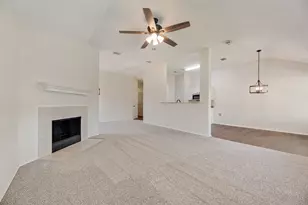 808 Sage Cir, Burleson, TX 76028 - Photo 23