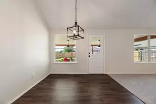 808 Sage Cir, Burleson, TX 76028 - Photo 29