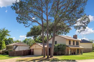 2009 Danley Ct, Flower Mound, TX 75028 - Photo 3