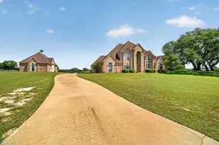 175 N Boyce Ln, Fort Worth, TX 76108 - Photo 3