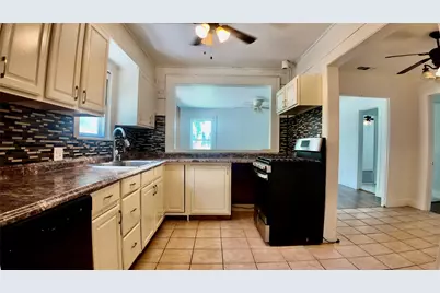 417 Corry A Edwards Drive, Kennedale, TX 76060 - Photo 13